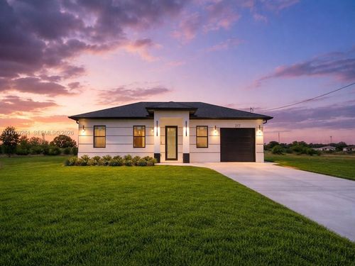 217 Pembroke St, Lehigh Acres, FL, 33974-2440 | Card Image