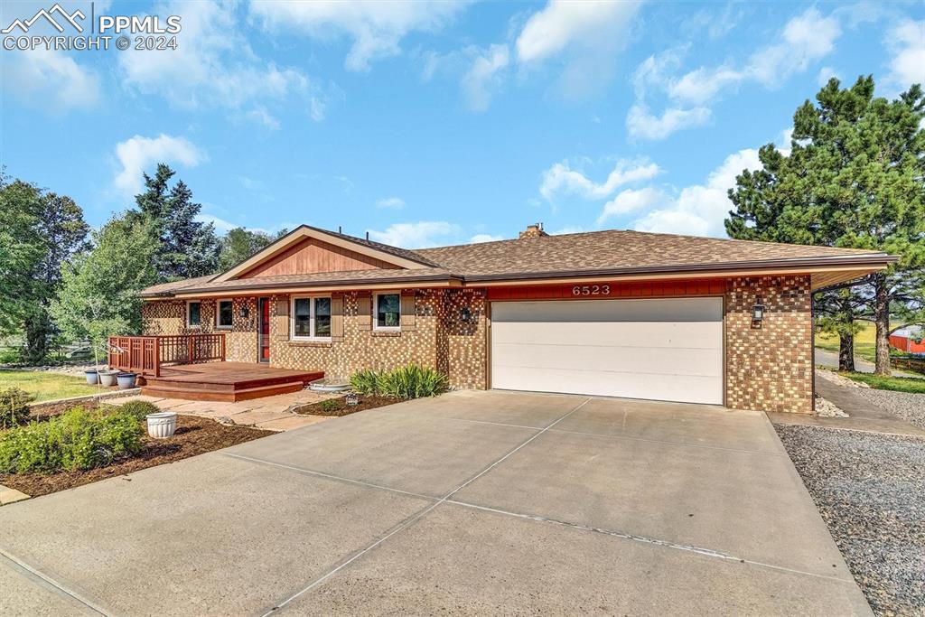 Piney Creek Cir, Centennial, CO 80016
