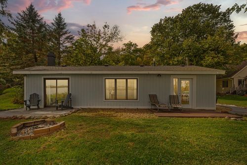 13461 Fox Lake Trl, Faribault, MN, 55021-7367 | Card Image