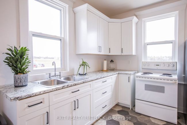 4922 Highway 7, House other with 3 bedrooms, 2 bathrooms and 10 parking in Omemee ON | Image 14