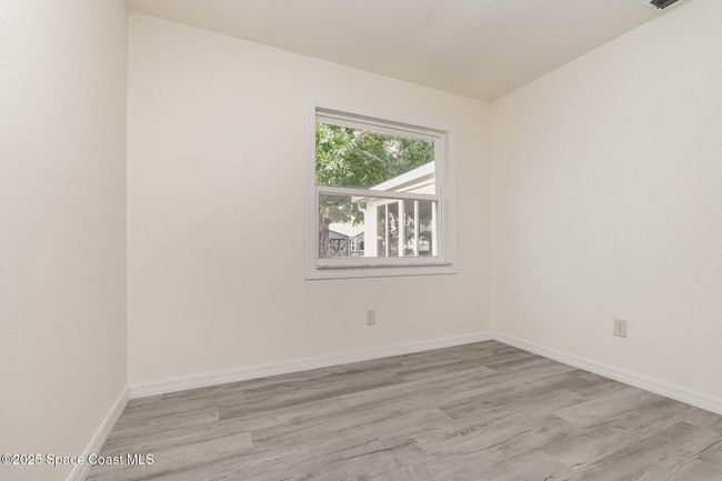 158 Billiar Ave Ne, House other with 3 bedrooms, 2 bathrooms and null parking in Palm Bay FL | Image 16