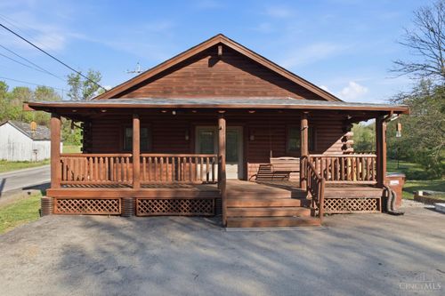 10709 Dayhill Arnheim Road, Franklin Twp, OH, 45121 | Card Image