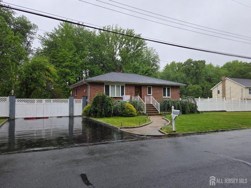 301 Matchaponix Rd, MONROE TOWNSHIP, NJ, 08831-3226 | Card Image