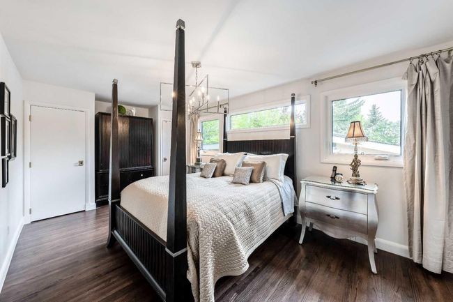 2328 Uxbridge Drive Nw, House other with 3 bedrooms, 3 bathrooms and 5 parking in Calgary AB | Image 22