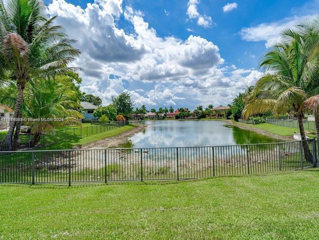4248 Sw 185 Th Ave, House other with 7 bedrooms, 5 bathrooms and null parking in Miramar FL | Image 23