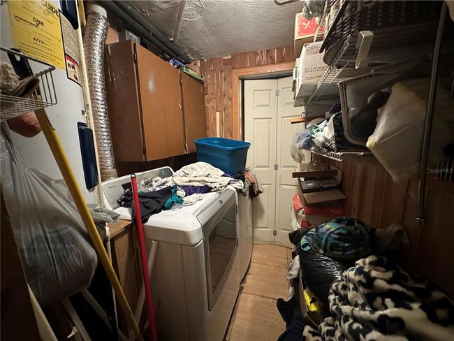 Laundry Room | Image 17