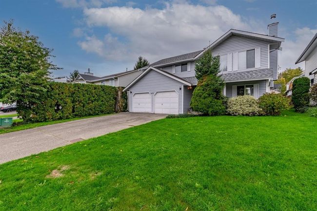 6531 Willoughby Way, House other with 6 bedrooms, 3 bathrooms and 6 parking in Langley BC | Image 1