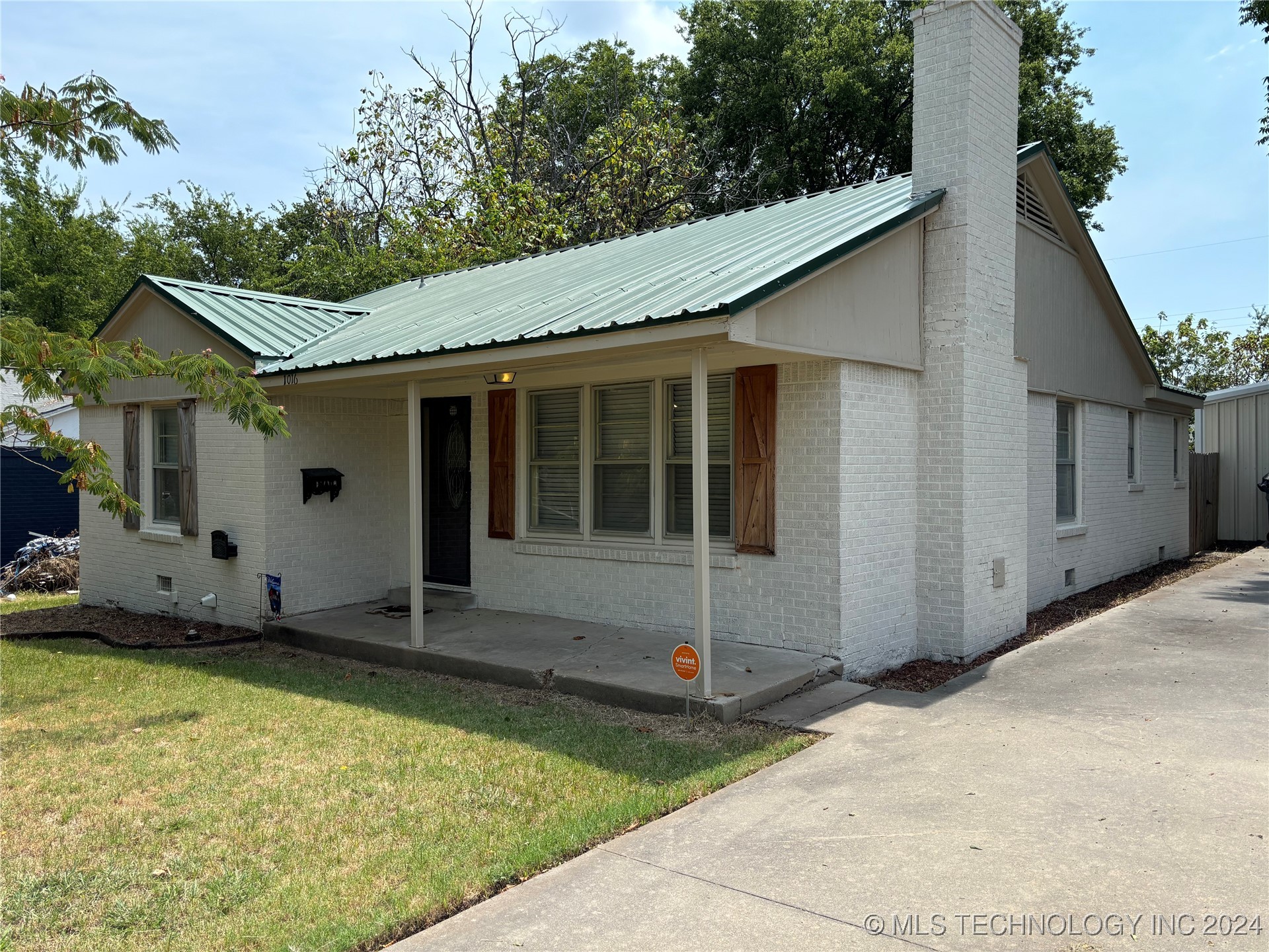 Davis St, Ardmore, OK 73401
