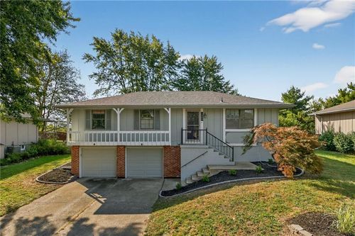 1409 Se 3rd St, Lee's Summit, MO, 64063-6010 | Card Image