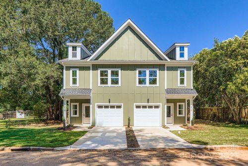 212 Lander St, Charlotte, NC, 28208-2936 | Card Image