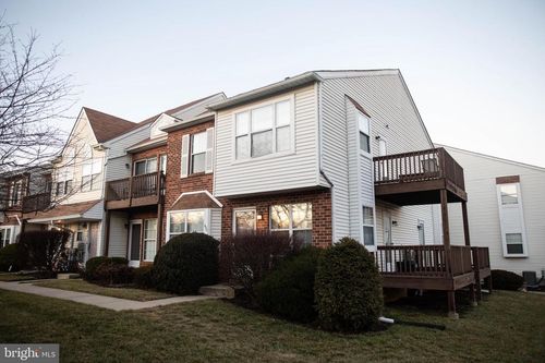 61a-622 Glen Ln, West Norriton, PA, 19403-2982 | Card Image