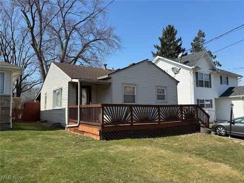 1218 Big Falls Ave, Akron, OH, 44310-1136 | Card Image