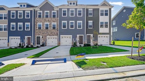 5013 Silver Oak Dr, ROSEDALE, MD, 21237-3394 | Card Image