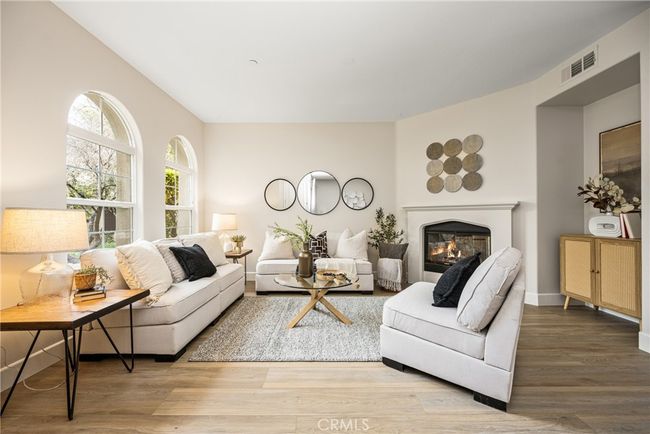 61 Wonderland, Condo with 3 bedrooms, 4 bathrooms and 2 parking in Irvine CA | Image 4