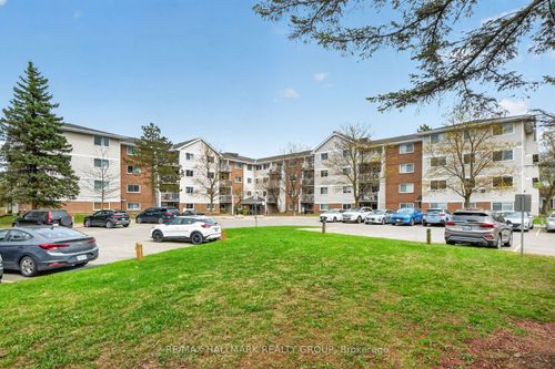 102-280 Brittany Dr, Ottawa, ON, K1K4M4 | Card Image