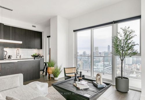4005-15 Lower Jarvis St, Toronto, ON, M5E0C4 | Card Image