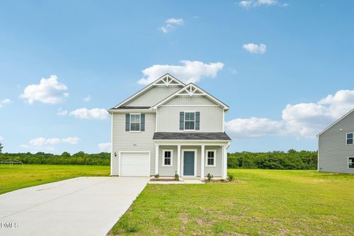 201 Hallwood Drive, Pikeville, NC, 27863 | Card Image