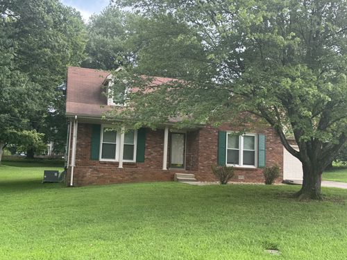 2205 Charlestown Rd, Clarksville, TN, 37043-1902 | Card Image