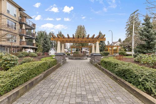 321-2565 Campbell Ave, Abbotsford, BC, V2S0E3 | Card Image