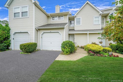 65 Erik Dr, East Setauket, NY, 11733-3486 | Card Image