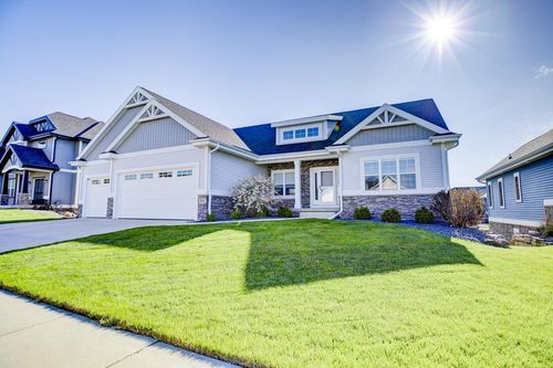 802 Ronald Overlook, WAUNAKEE, WI, 53597-9181 | Card Image