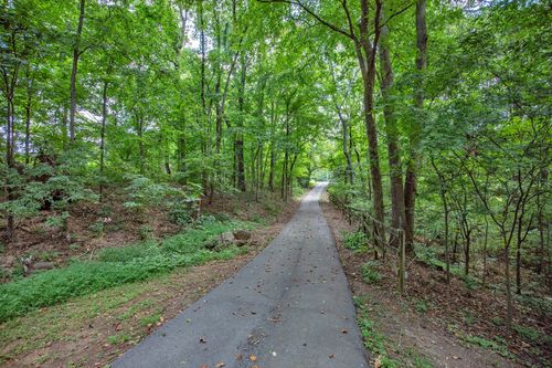 7498 Swift Rd, Greenbrier, TN, 37073-4829 | Card Image