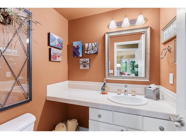 3486 Chaparrel Loop, House attached with 4 bedrooms, 4 bathrooms and 2 parking in West Linn OR | Image 12