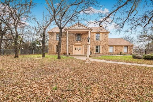 3 Greenbriar Court, Mineral Wells, TX, 76067 | Card Image