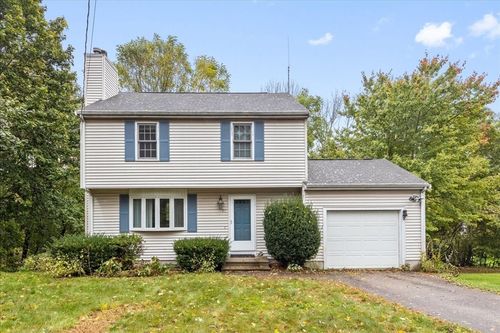 96 Spring St, Walpole, MA, 02081-4300 | Card Image