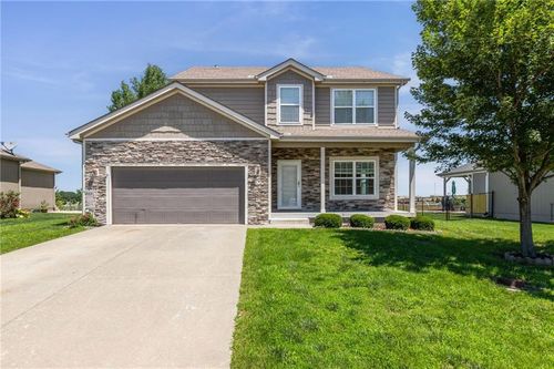 432 E Pawnee St, Gardner, KS, 66030-1658 | Card Image