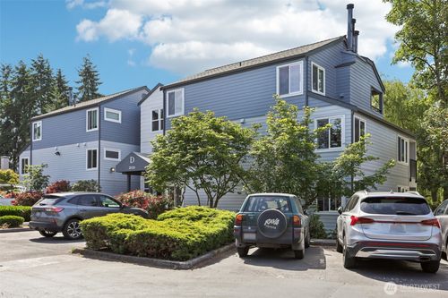 apt-d201-20320 Bothell Everett Hwy, Bothell, WA, 98012-7195 | Card Image
