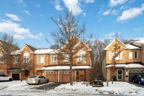 118 Tacom Cir, Nepean, ON, K2G4P8 | Card Image