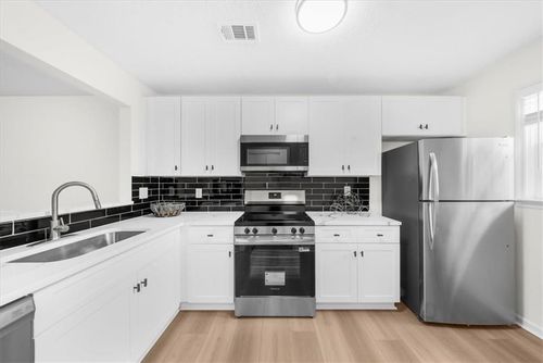 4212 Stillwater Dr, Duluth, GA, 30096-5596 | Card Image