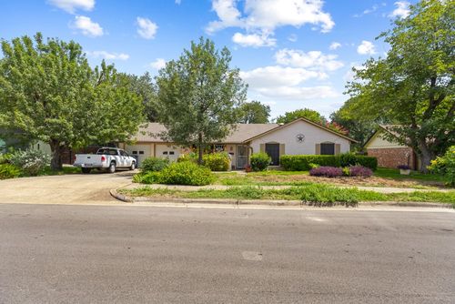 5706 Cherry Creek Dr, Austin, TX, 78745-3462 | Card Image