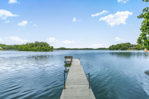 21161 Elkview Cir, Richmond, MN, 56368-7305 | Card Image