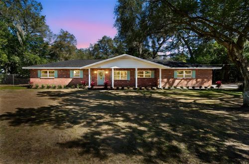 12105 N 53rd St, Temple Terrace, FL, 33617-1611 | Card Image