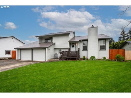 901 Se Olympia Dr, Vancouver, WA, 98683-6925 | Card Image