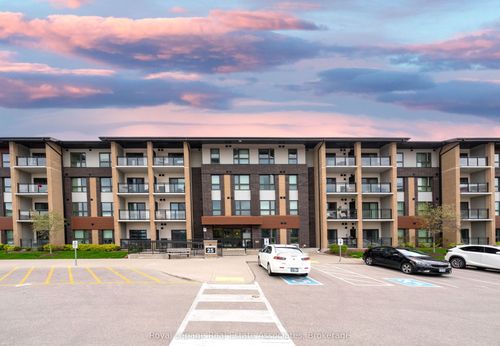306-25 Kay Cres, Guelph, ON, N1L0P2 | Card Image