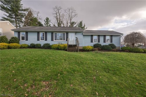 254 Ohio Ave Nw, New Philadelphia, OH, 44663-1343 | Card Image