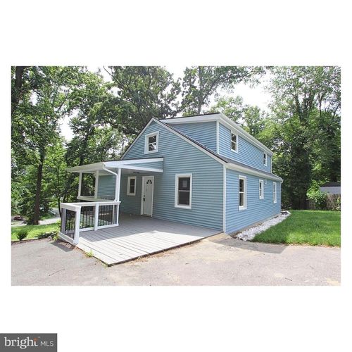 3170 Oakmont Ave, TRIANGLE, VA, 22172-2413 | Card Image