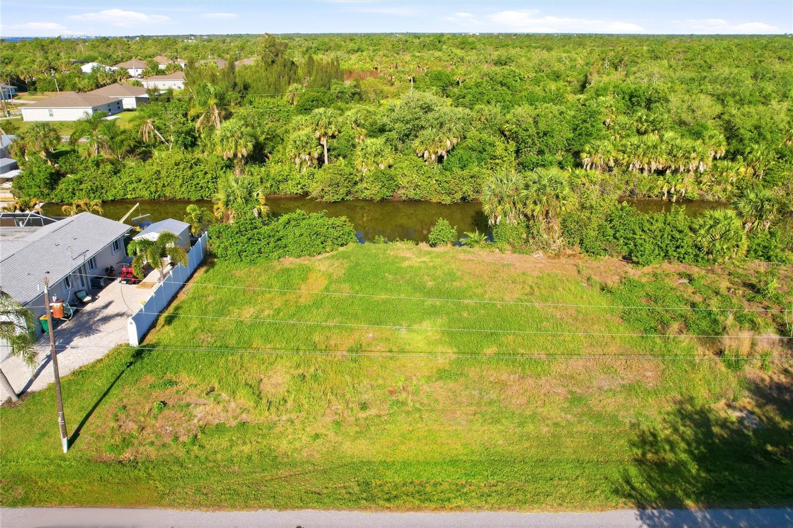Land in PUNTA GORDA 2