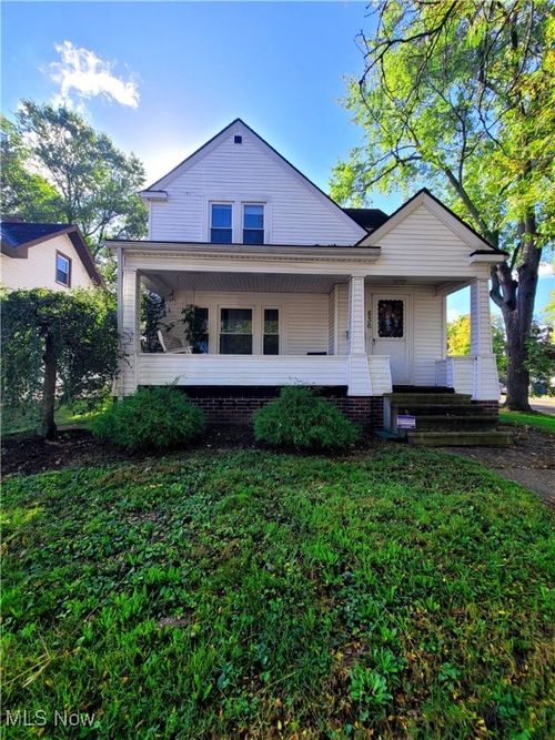 836 Miller Ave Nw, New Philadelphia, OH, 44663-1140 | Card Image