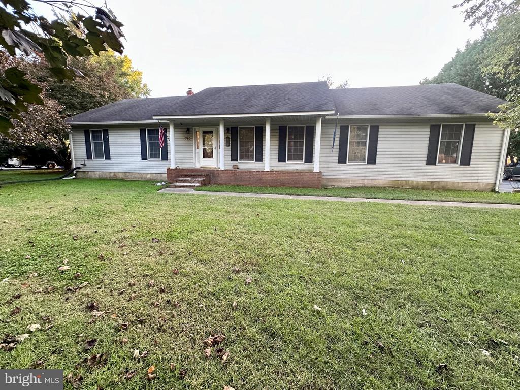Residential in CAMDEN WYOMING