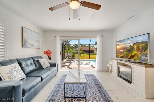 3687 Maran Ln, BONITA SPRINGS, FL, 34134-7567 | Card Image