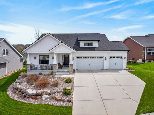 107 Cobblestone Drive, Lodi, WI, 53555 | Card Image