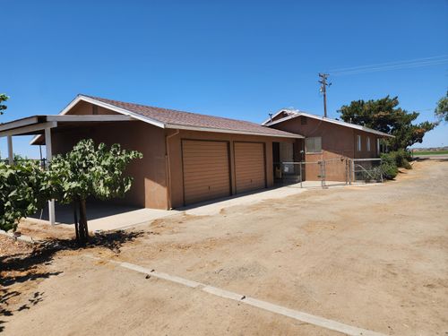 12135 Houston Ave, Hanford, CA, 93230-9043 | Card Image