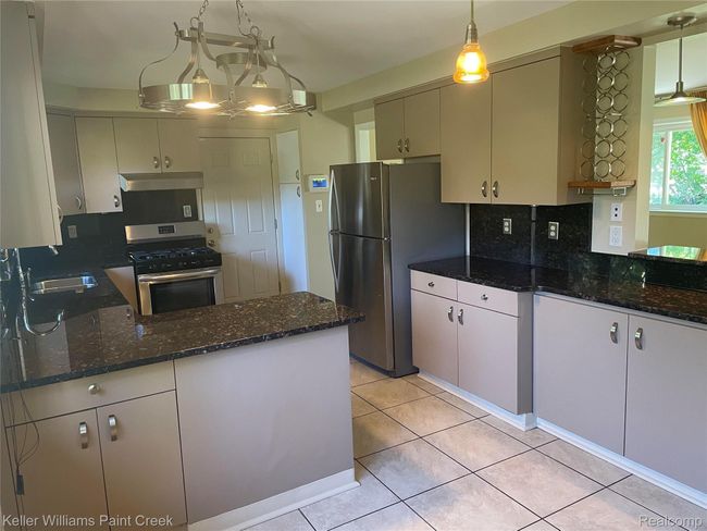 7374 Woodridge Rd, House other with 4 bedrooms, 2 bathrooms and null parking in West Bloomfield MI | Image 26
