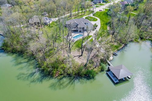 6801 Montauk Ct, COLUMBIA, MO, 65203-8748 | Card Image