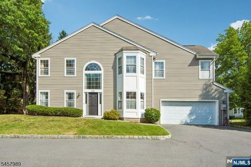 373 Digaetano Ter, West Orange, NJ, 07052-4151 | Card Image