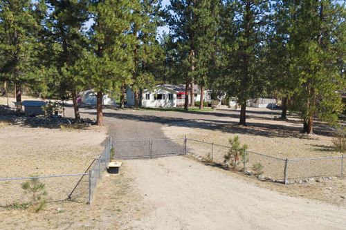 516 Pebble Ln, Hamilton, MT, 59840-9630 | Card Image